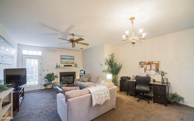 Building Photo - 2 br, 2 bath Condo - 1248 Needham Ct