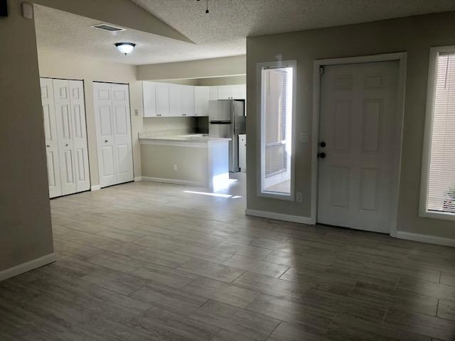 Foto del edificio - 1458 Hawthorne Pl