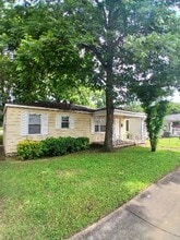 Building Photo - 705 Jackson Blvd