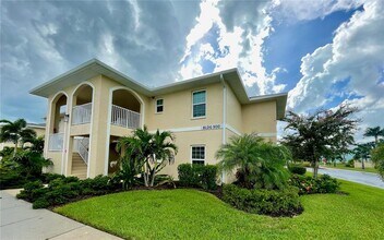 Building Photo - 5800 Sabal Trace Dr