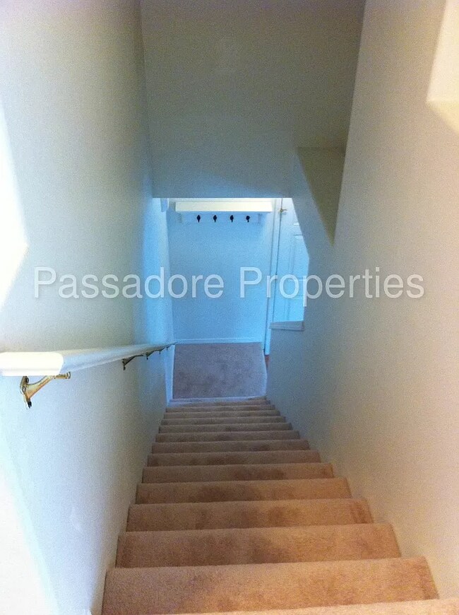 Foto del edificio - 660 NW Ledum Ln
