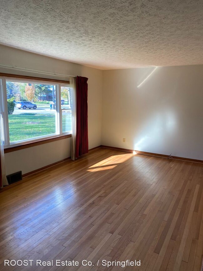 Building Photo - 2 br, 1 bath House - 1674 N Fountain Avenue