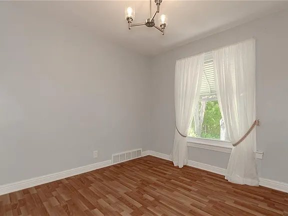 Foto del edificio - 1752 Brainard Rd