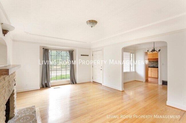 Foto del edificio - 5905 NE 33rd Ave