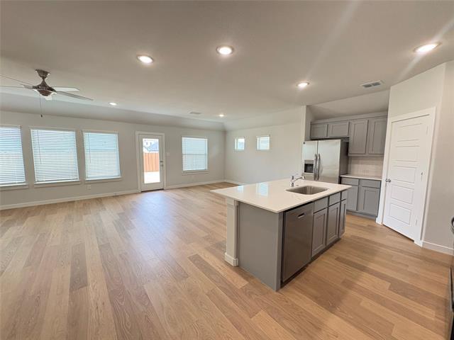 Foto del edificio - 320 Arcane St