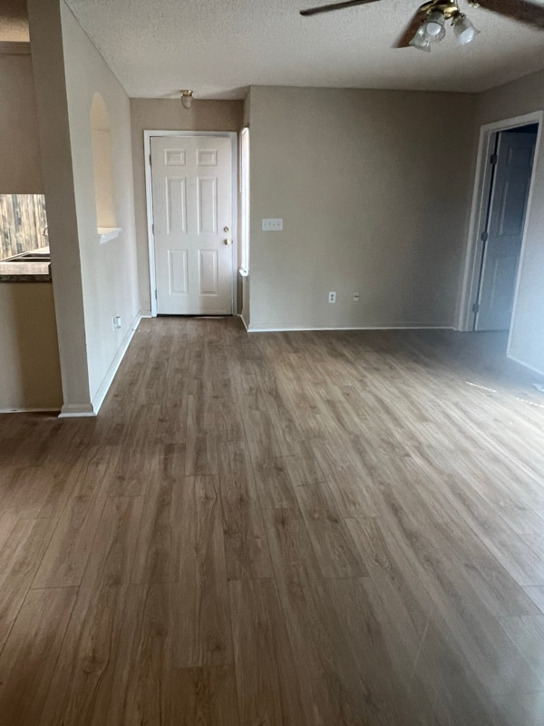 Foto del edificio - 743 Coventry Ln