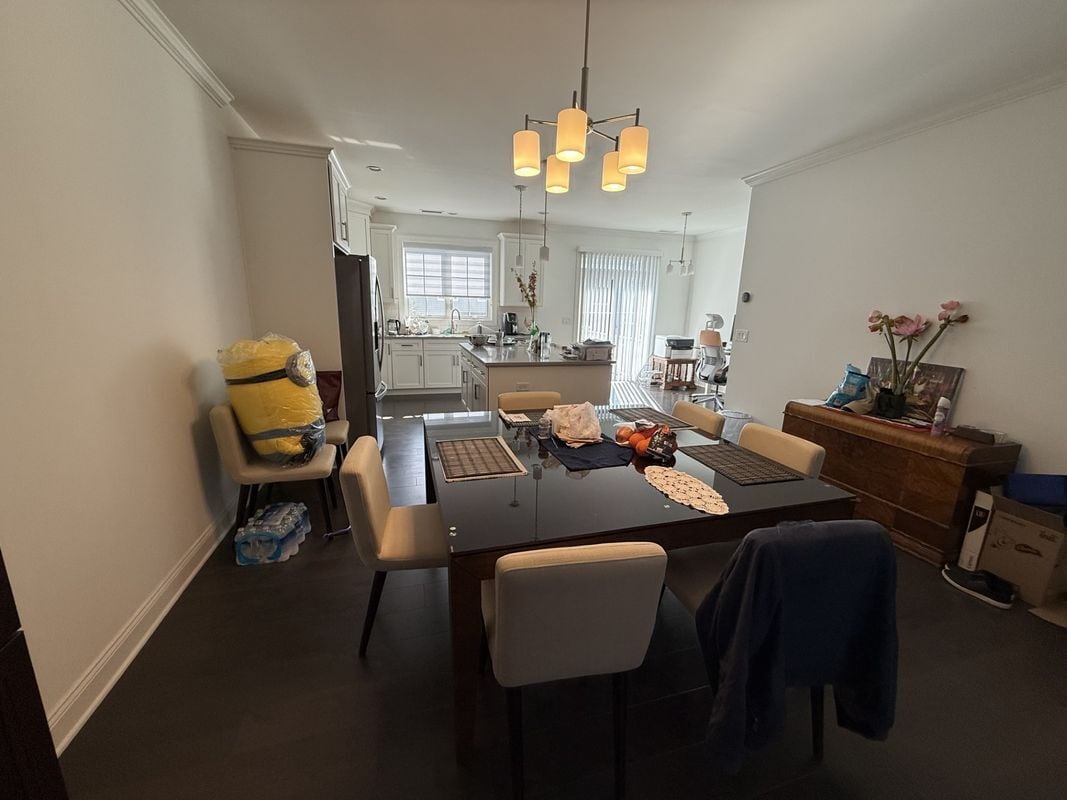Foto del edificio - 8 Brentwood Cir