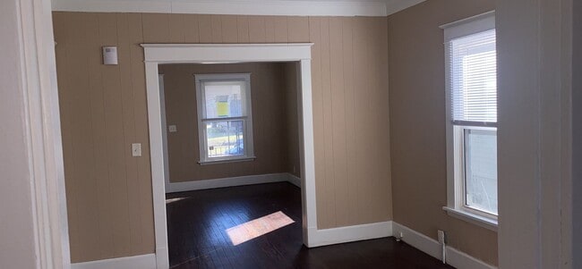 Building Photo - 216 Harrison 2BR/1BA (Middletown)