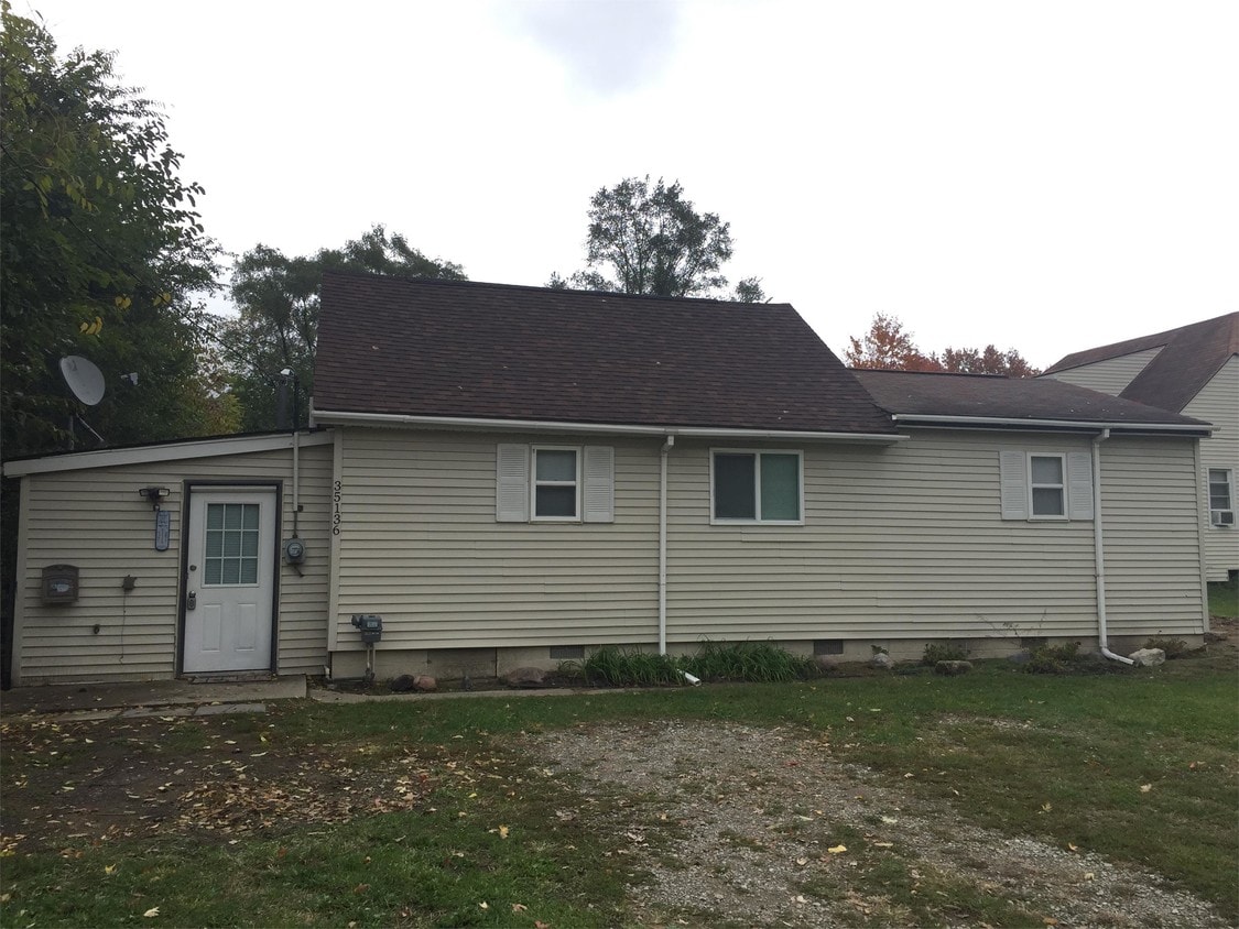 35136 June Dr, Westland, MI 48186 House Rental in Westland, MI