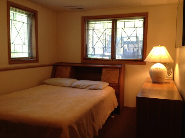 Foto del edificio - 903 Dartmouth Pl SE