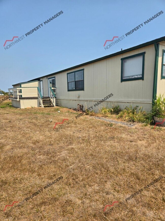 Foto del edificio - 389 Spencer Rd