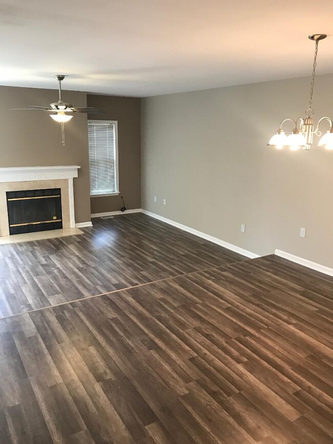 Foto del edificio - 310 Goldsmith Ln