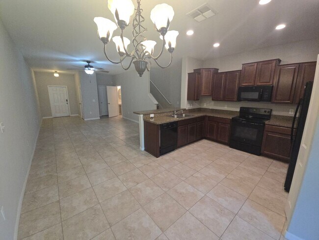 Foto del edificio - Town House 3/2.5 in Riverview