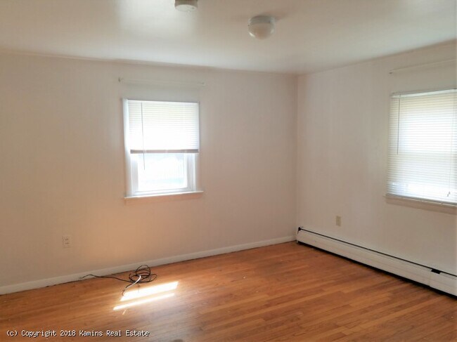 Bedroom - 144 Summer St