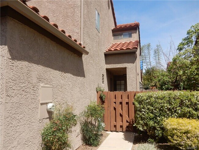 Foto del edificio - 5833 Cochran St