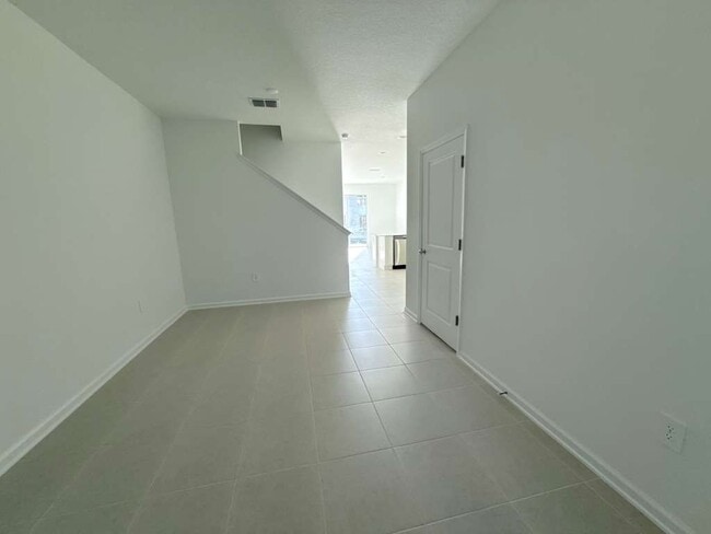 Building Photo - 3111 Mindfullness Dr