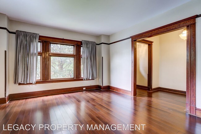 Foto del edificio - 1538-1538 SW Montgomery St