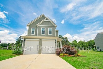 Building Photo - 131 Cayden Pl