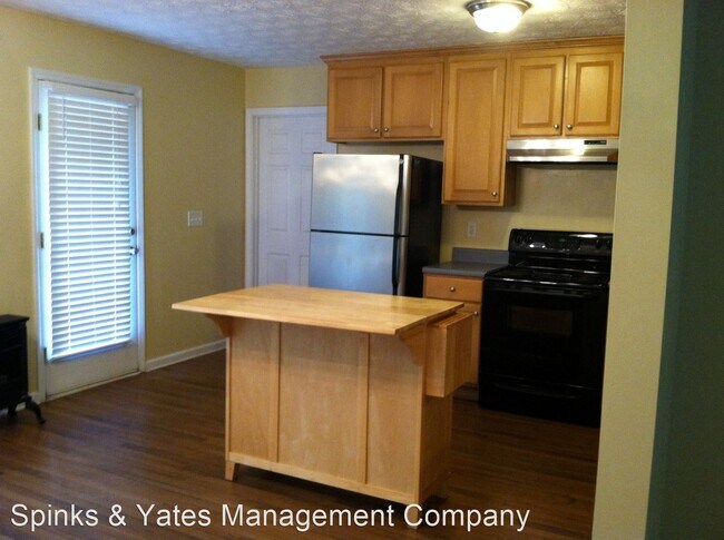 Building Photo - 4 br, 2 bath House - 1809 Azalea Dr