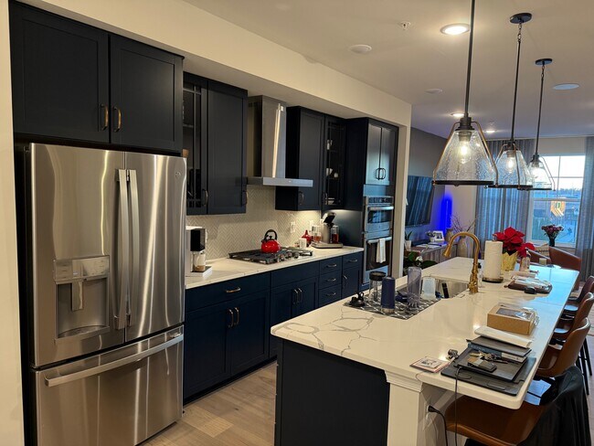 Foto del edificio - 2502 Rucker Ln