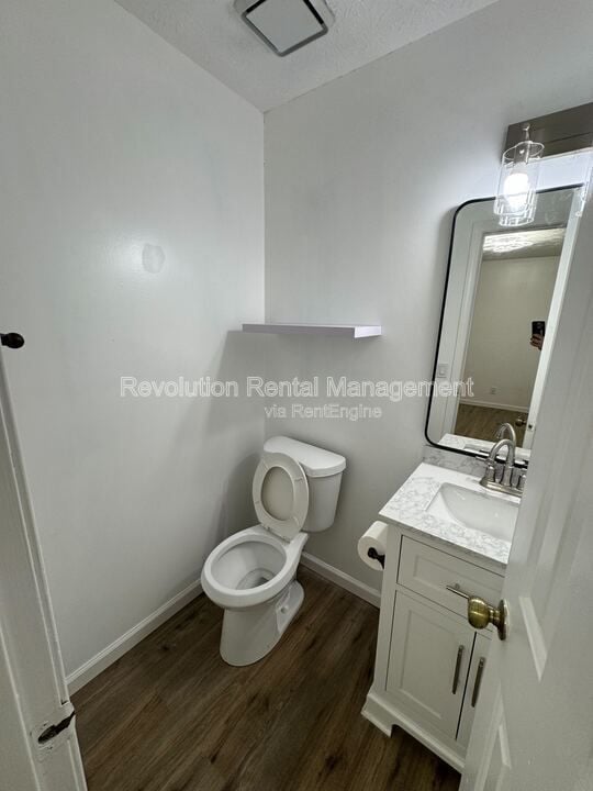 Foto del edificio - 1307 Sweet Pine Dr