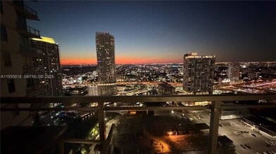 Building Photo - 92 SW 3rd St