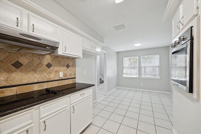 Foto del edificio - 1606 Beaver Springs Cir