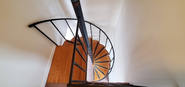 Circular Stair to 4th Floor - 637 N 2nd St