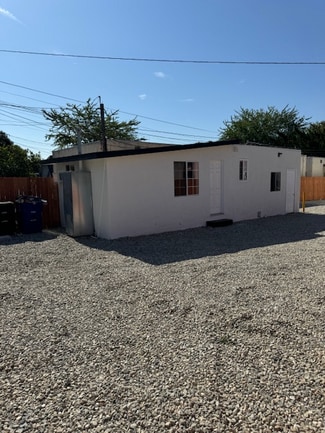 Building Photo - 2749 Orchard Pl