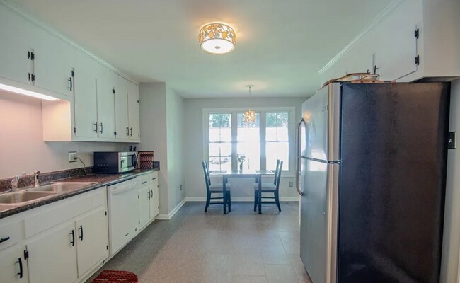 Foto del edificio - 12500 Musical Ln
