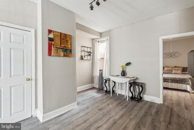 Foto del edificio - 2203 Ellsworth St