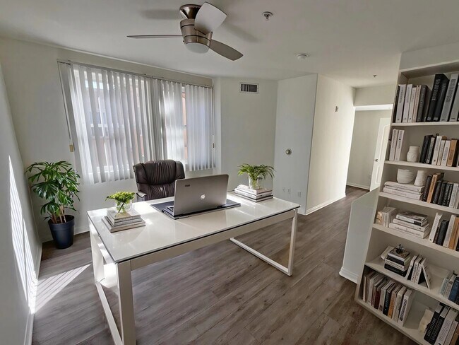 Foto del edificio - 4638 Sepulveda Blvd