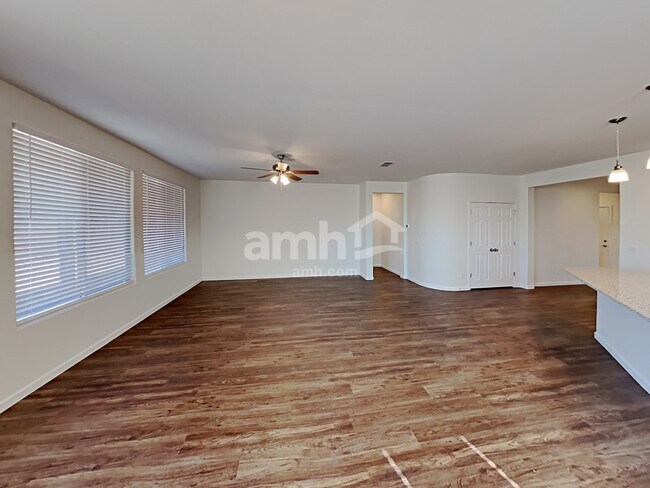 Building Photo - 25662 N 161st Ave