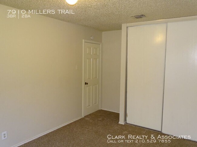 Foto del edificio - 7910 Millers Trail, San Antonio, TX. 78244