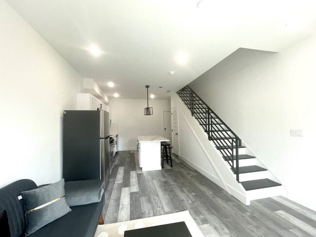 Foto del edificio - 819 N 42nd St