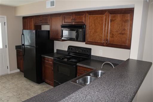 Foto del edificio - 2268 McCormick Lane