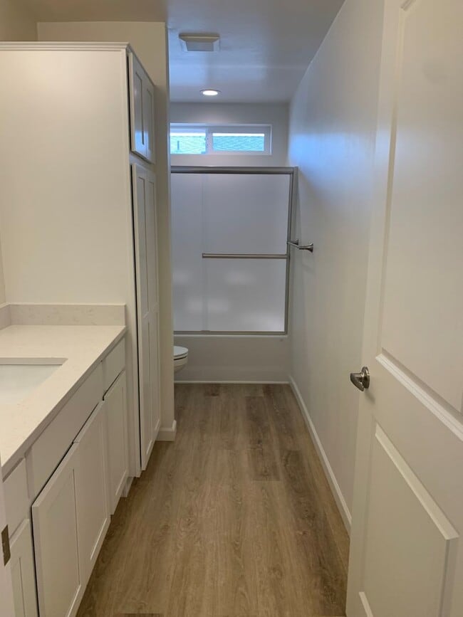 Building Photo - 2470 South Dr