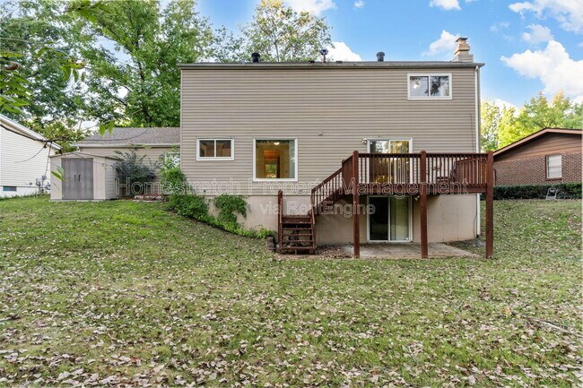 Foto del edificio - 11860 Shallowbrook Dr