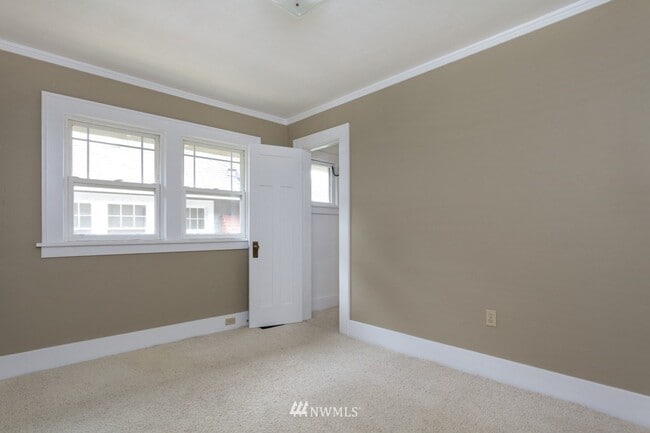 Foto del edificio - 5317 7th Ave NE