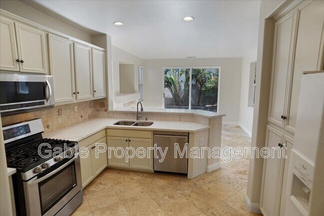 Foto del edificio - 30343 W Cedar Oak Ln