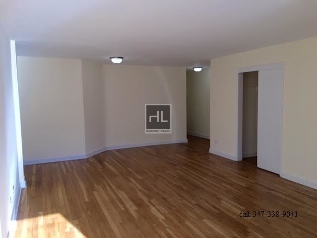 Foto del edificio - 10240 62nd Ave