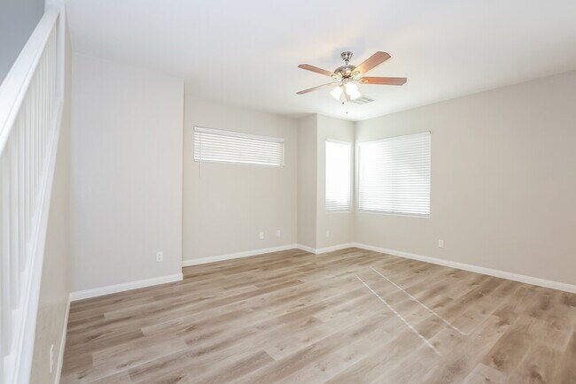 Building Photo - 3577 Chelsea Grove St