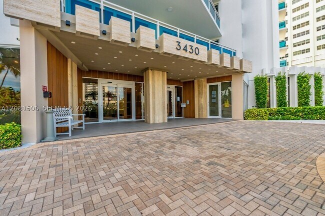 Foto del edificio - 3430 Galt Ocean Dr