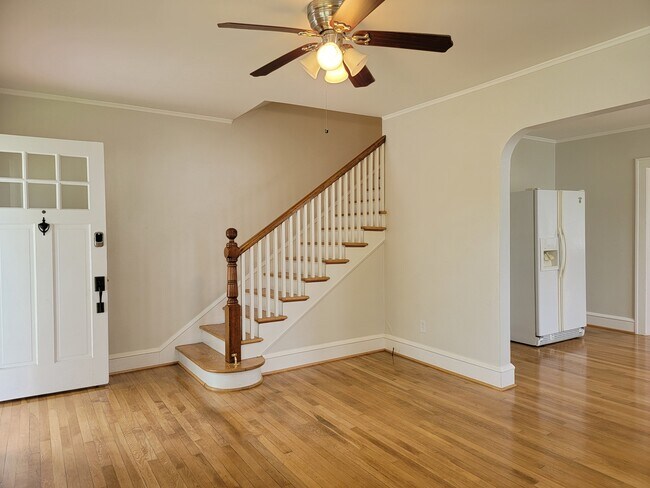 Foto del edificio - 69 Greenbriar Ave