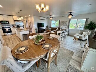 Building Photo - 451 Lanae Way