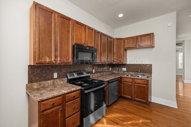 Building Photo - 3259 Minnesota Ave