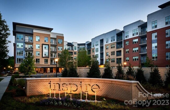 Foto del edificio - 345 Sharon Twp Ln