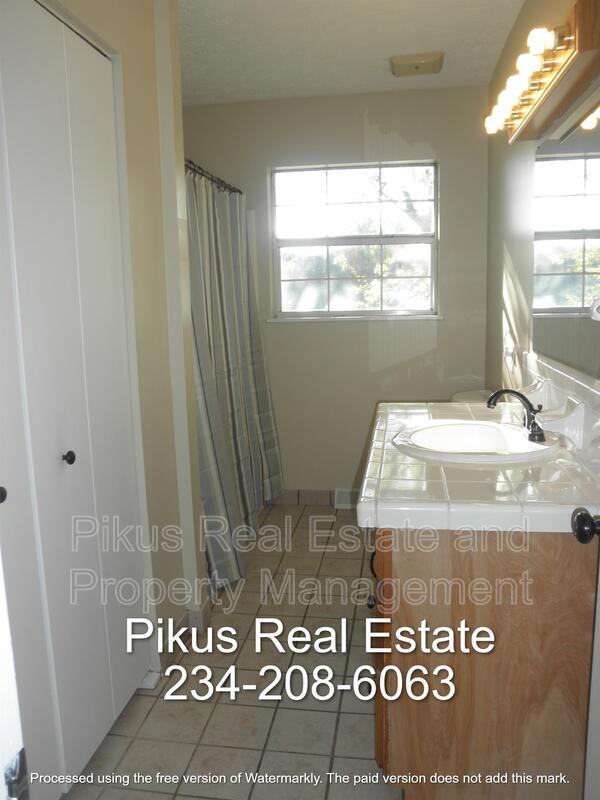Building Photo - 3620 Bosworth Ave NE