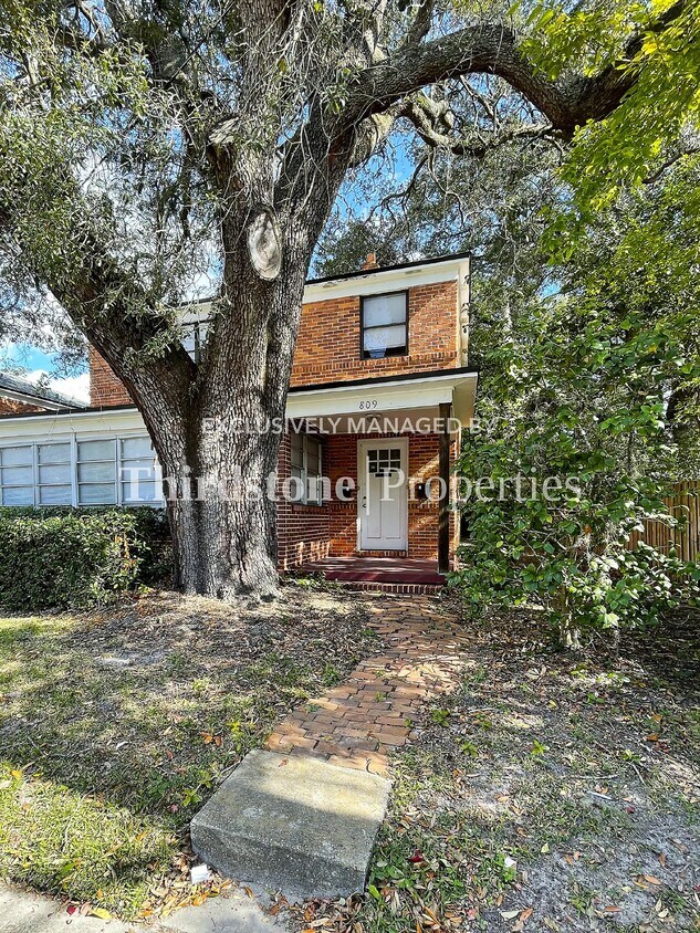 Photo - 809 McDuff Ave S Unit 2-