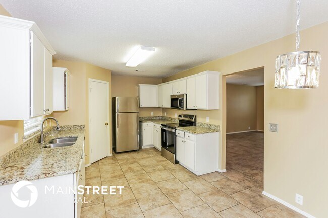Building Photo - 1502 Clemson Dr